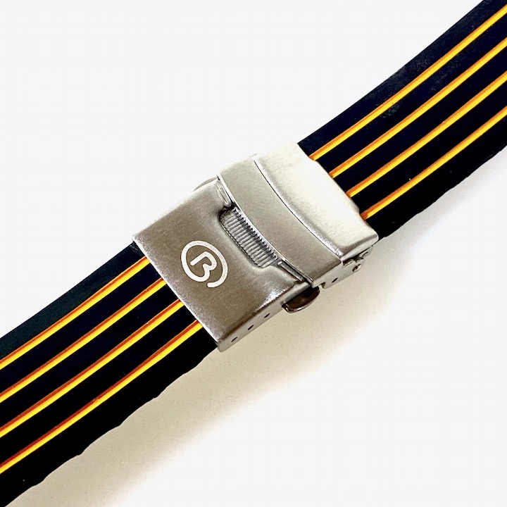 18mm VOSTOK Armband aus Silikon, schwarz mit orange Streifen PUS04-18mm
